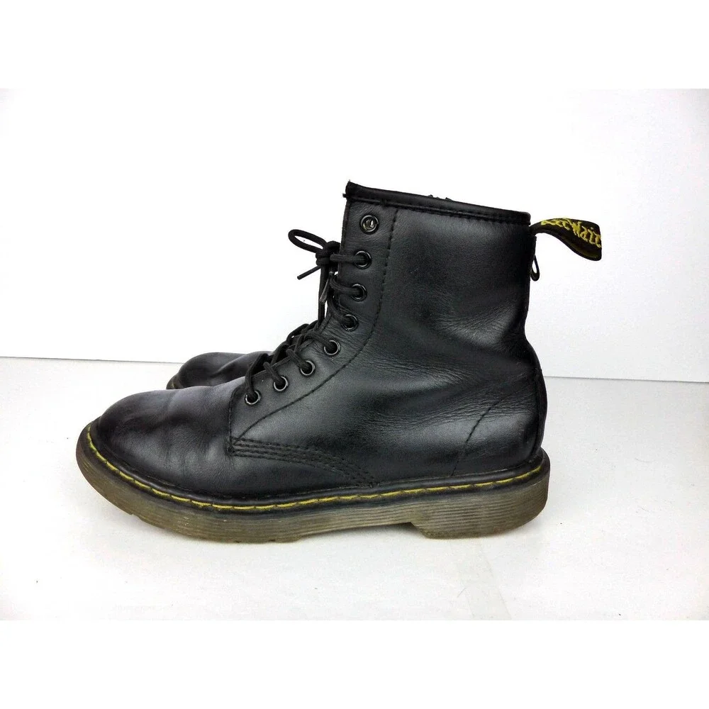 Dr. Martens KIDS US2 Unisex Delaney Combat Boots Black Leather 8 Eye Side Zip